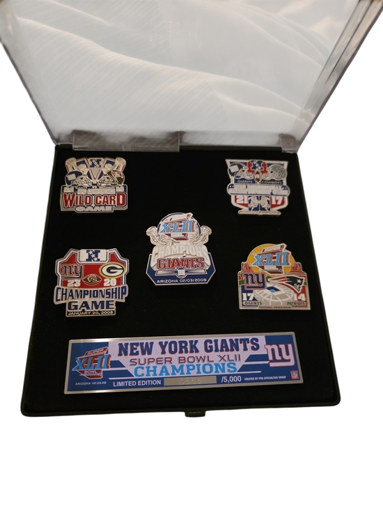 NFL Other - New York Giants Super Bowl XLII Champions Pin Set - Blue/Red/White
